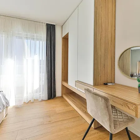 Holiday home 4 Bedroom Beautiful In Kastel Stari